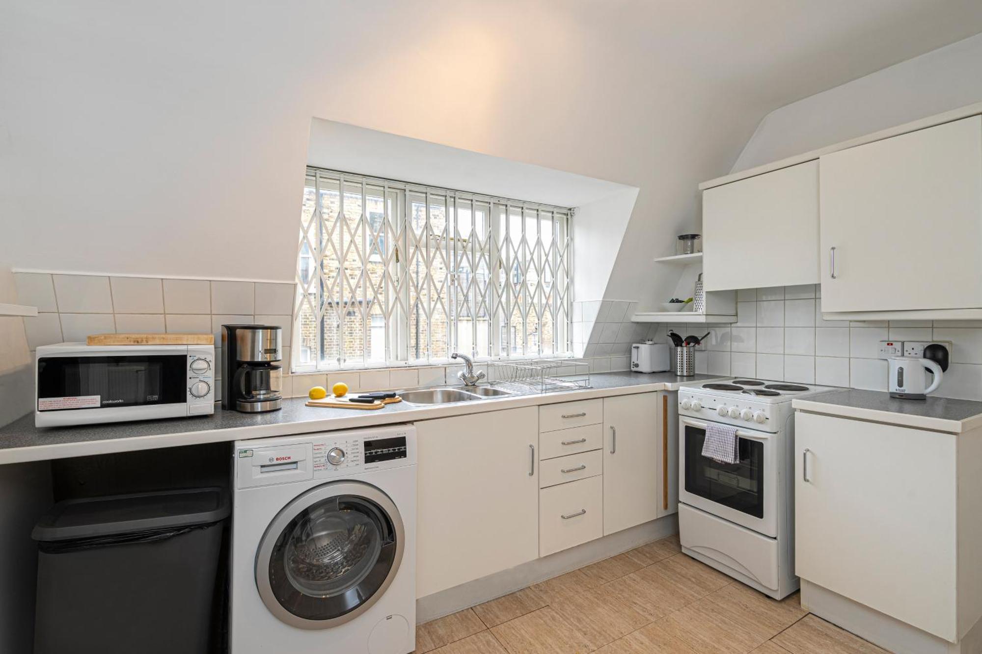 Goodge Apartments London Exterior photo